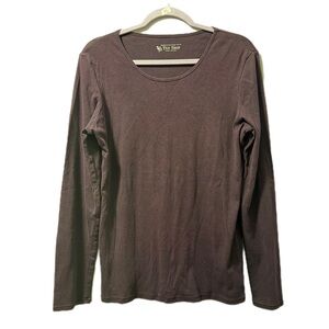 VS Tee Shop dark purple long sleeve cotton shirt slight pilling